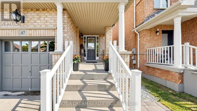 Photo du bâtiment - 47 Acorn Ln