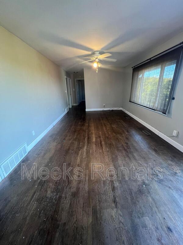 Building Photo - 1502 Byng Dr