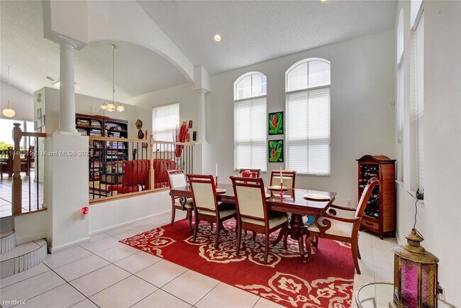 Building Photo - 4 br, 3 bath House - 17168 SW 49th Pl