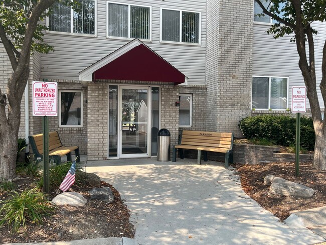 Interior Photo - Parkside Apartments