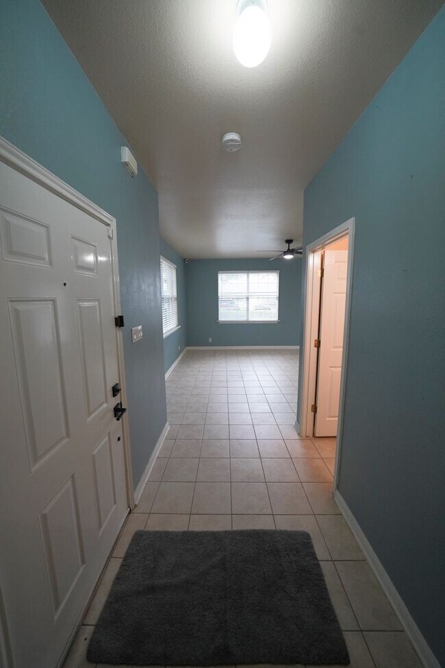 Building Photo - 68 Chapel Hill Cir