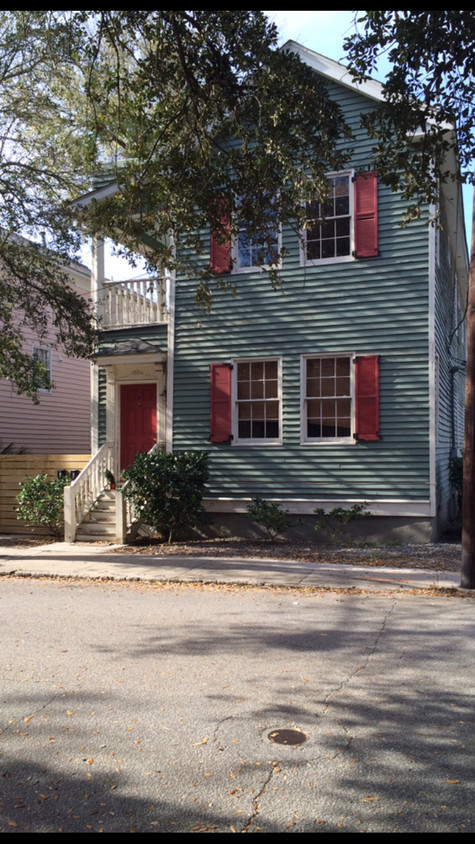 Primary Photo - 22 Cooper St