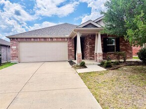 Building Photo - 1804 Gayla Creek Dr