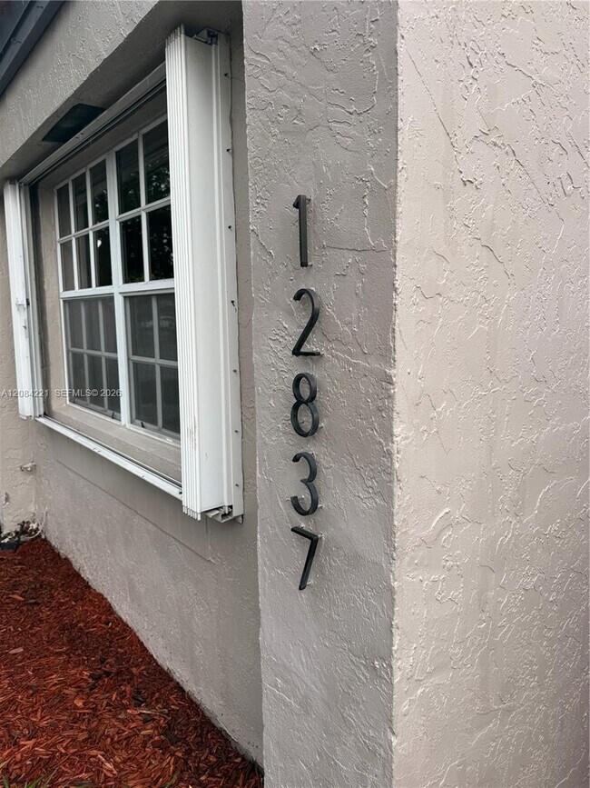 Foto del edificio - 12837 SW 65th Terrace