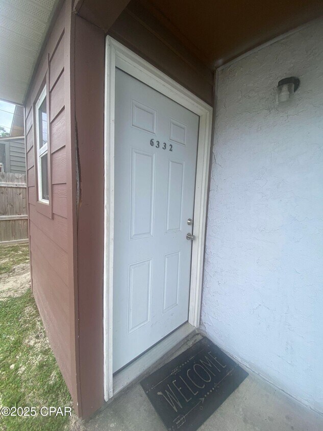 Foto principal - 6332 Omoko St