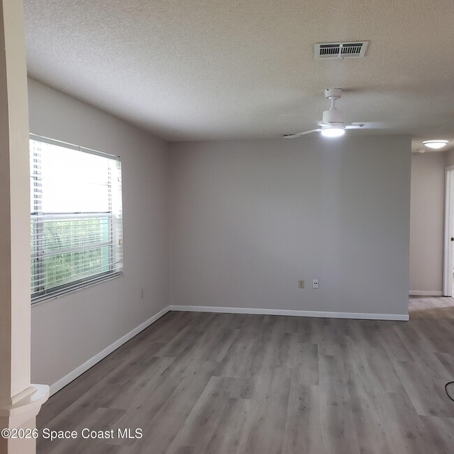 Foto del edificio - 1306 Woodingham Ct