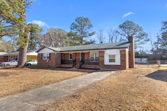 Building Photo - 881 Sunbury Dr