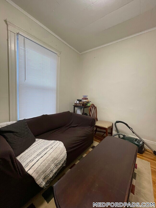 Foto del edificio - 354 Main St