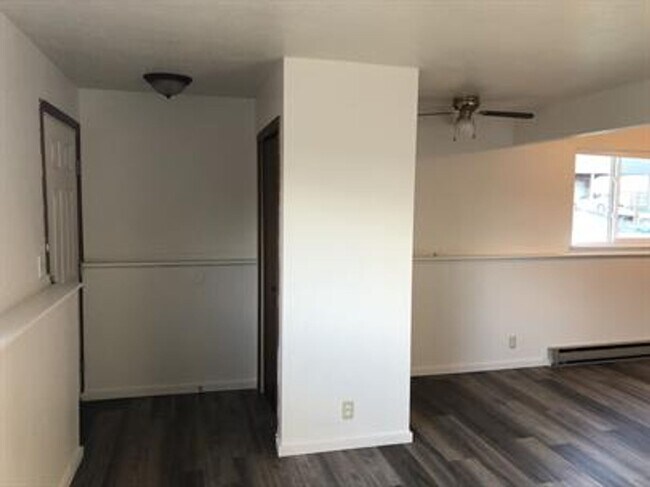 Foto del edificio - 215 8th St