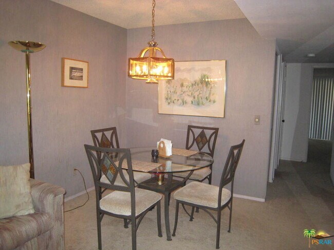 Foto del edificio - 32505 Candlewood Dr