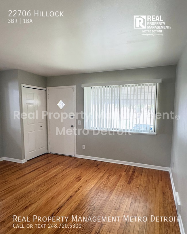 Building Photo - 22706 Hillock-
