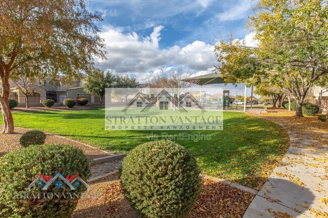 Foto del edificio - 20309 E Avenida Del Valle