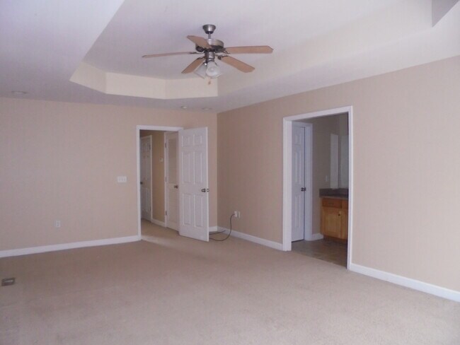 Building Photo - Eagle Landing Townhomes, Enterprise, AL