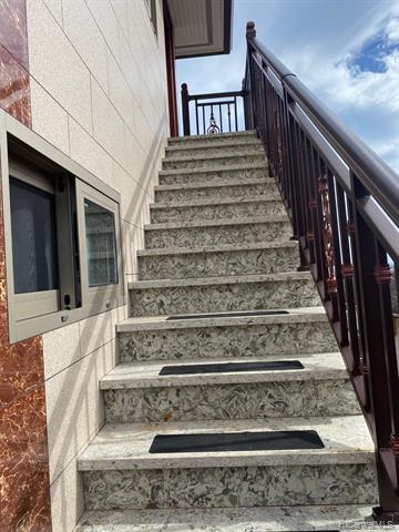Building Photo - 99-916-916 Halawa Dr