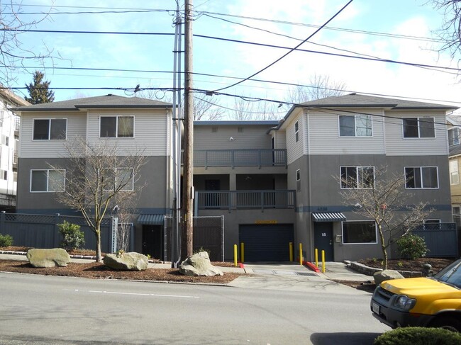 Building Photo - 4236 7th Ave NE