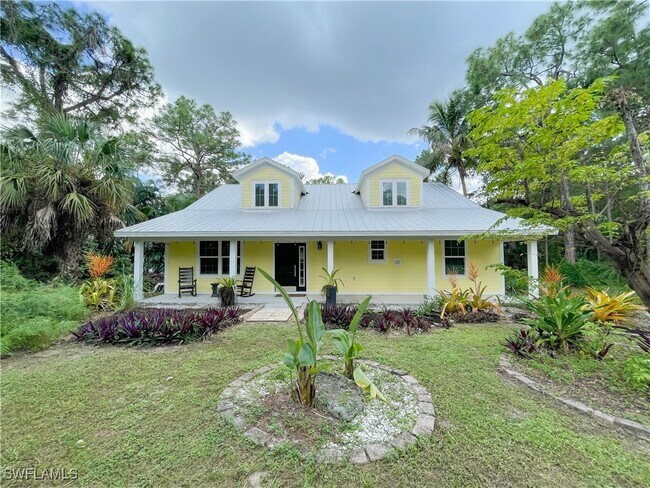 Foto del edificio - 6130 Painted Leaf Ln