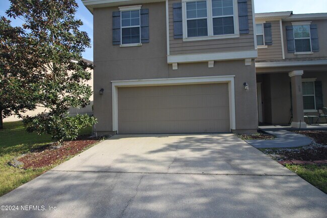 Foto del edificio - 459 Auburn Oaks Rd E
