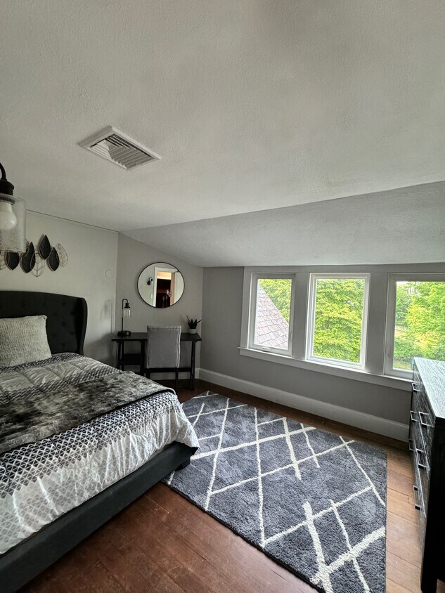 Foto principal - 1820 Albany Ave