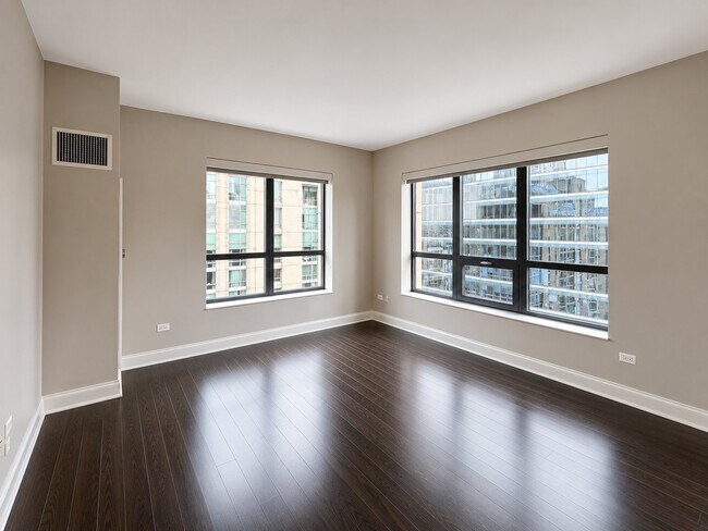 Building Photo - 61 W Hubbard St