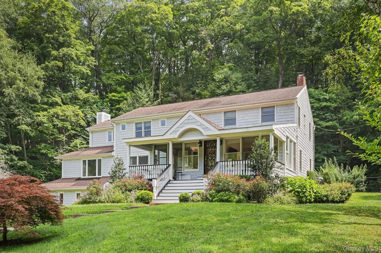 Primary Photo - 777 Armonk Rd