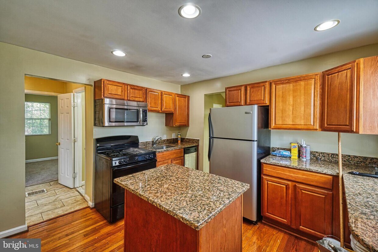 1311 Oates St, Capitol Heights, MD 20743 House for Rent in Capitol Heights, MD