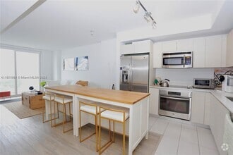 Building Photo - 4250 Biscayne Blvd