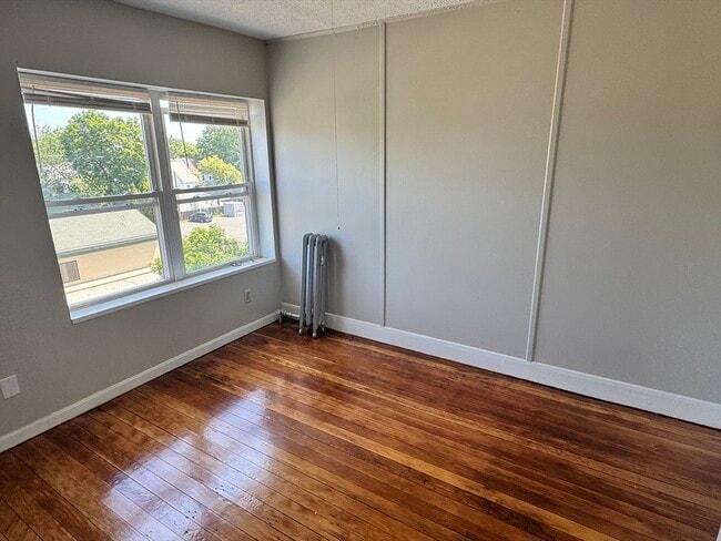 Foto del edificio - 430 Belmont Ave