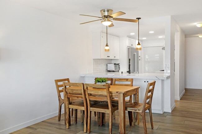 Building Photo - 1244 Seacoast Dr
