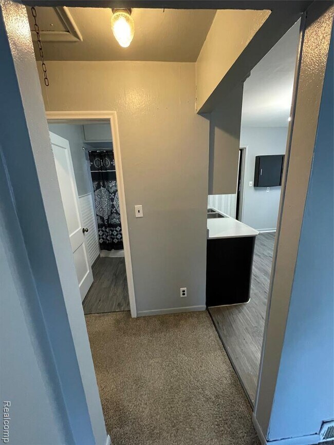 Foto del edificio - 11099 Studebaker Ave