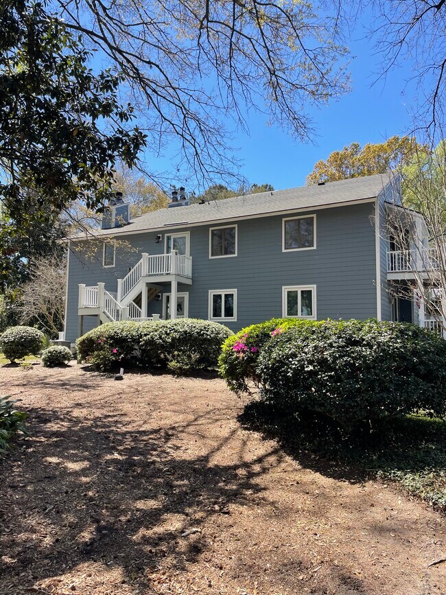 Building Photo - 1714 Greystone Blvd
