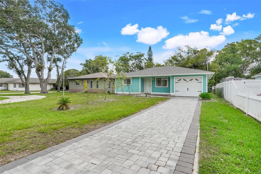 Foto principal - 1407 Louisiana Ave