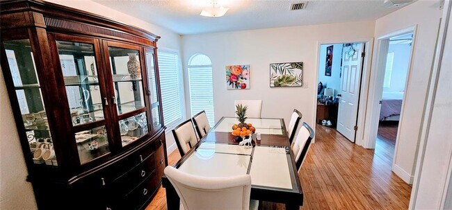 Building Photo - 8821 Coral Palms Ct