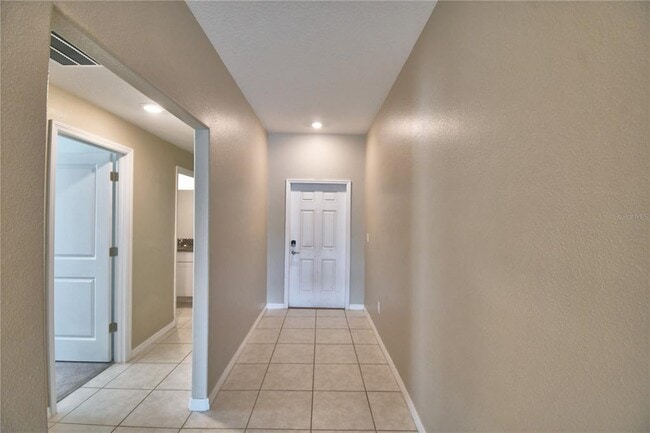 Building Photo - 4430 Trotters Wy