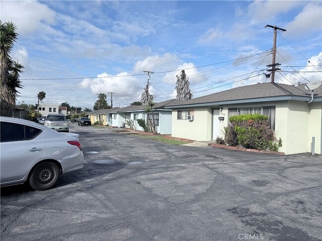 Building Photo - 24638 Eshelman Ave