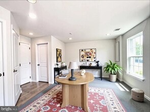 Building Photo - 9452 Ballard Green Dr