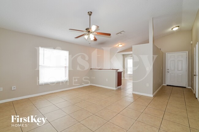 Foto del edificio - 6551 Viewpoint Ct