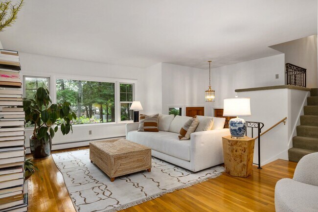 Foto del edificio - 48 Harding Rd