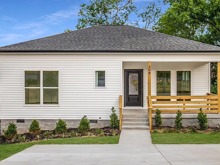 Foto principal - 308 Larkin Springs Rd