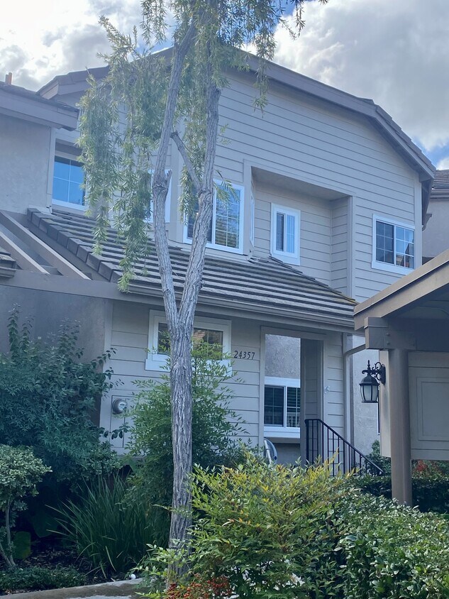 24357 Marquis Ct Unit Marquis, Laguna Hills, CA 92653 Condo for Rent