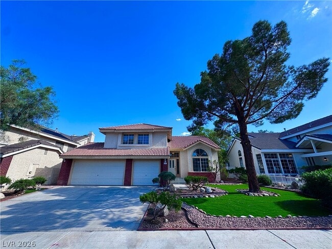 Building Photo - 9721 Cascade Falls Ave