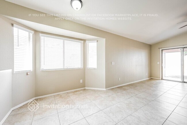 Foto del edificio - 16416 N 138th Ln