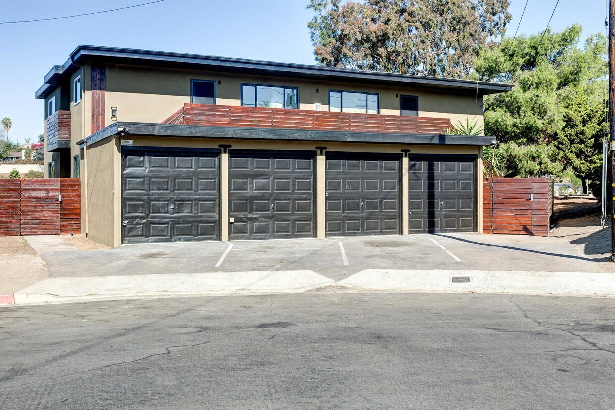 820 Normark Terrace Unit 1, Vista, CA 92084 Room for Rent in Vista