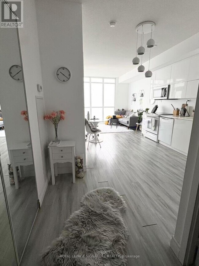 Photo du bâtiment - 21 Iceboat Terr