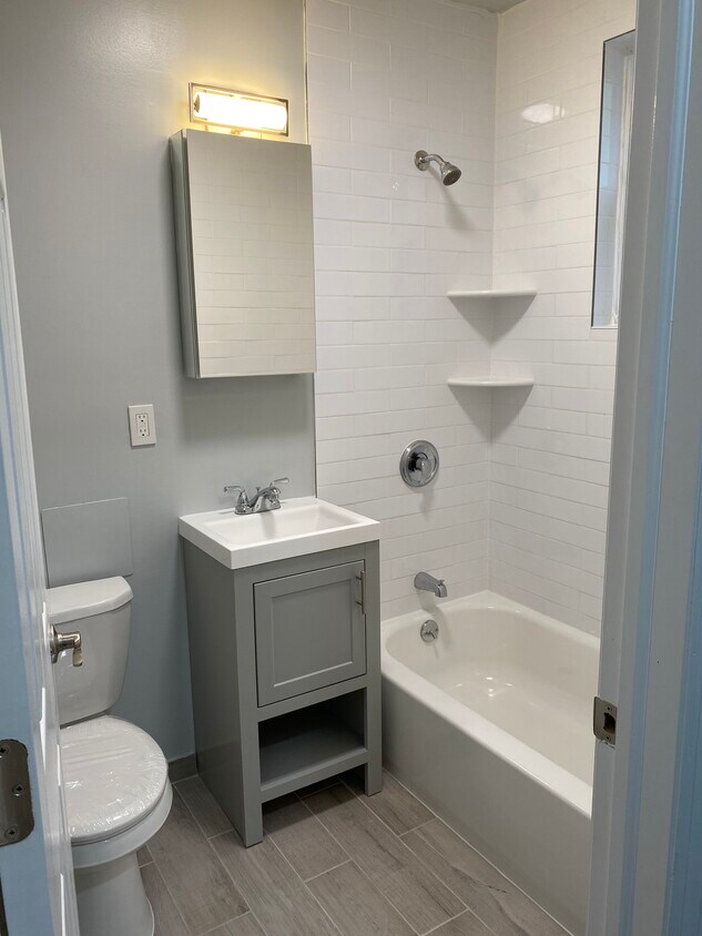 Building Photo - 132 Milligan Pl
