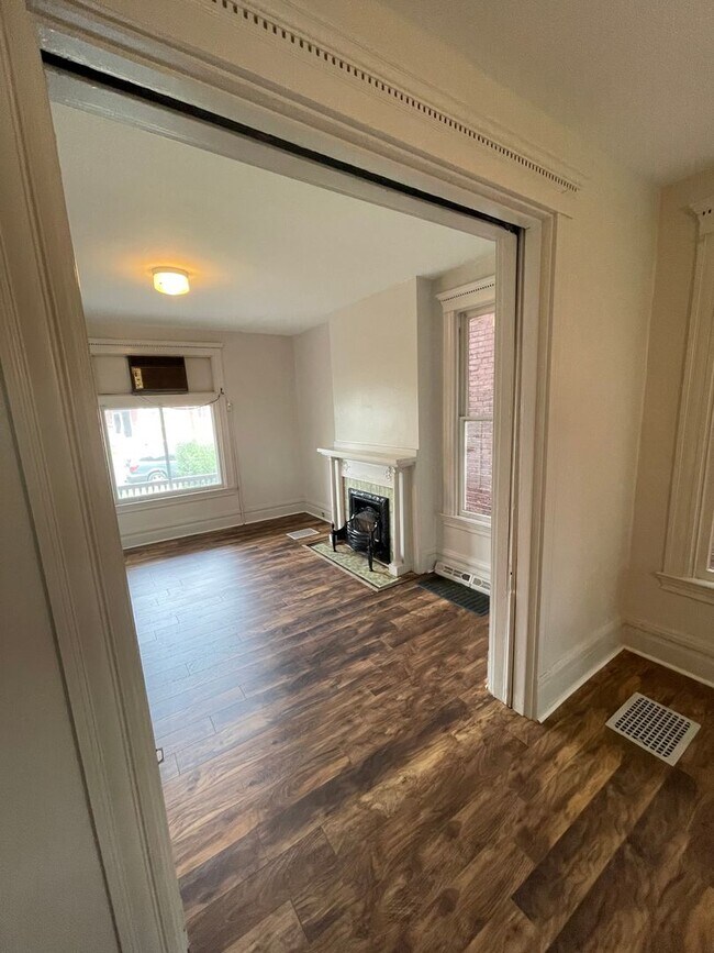 Foto del edificio - 7716 Brashear St