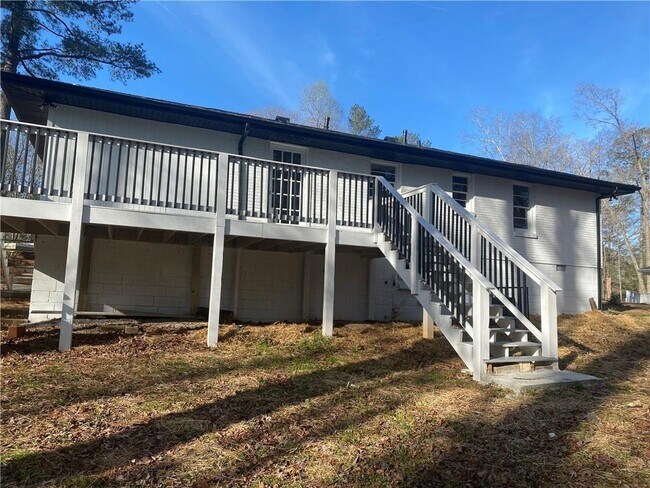 Building Photo - 4030 Stonewall Tell Rd