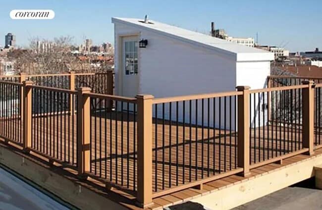 Building Photo - 213 Butler St