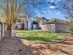 Building Photo - 2108 Autumn Cove Dr