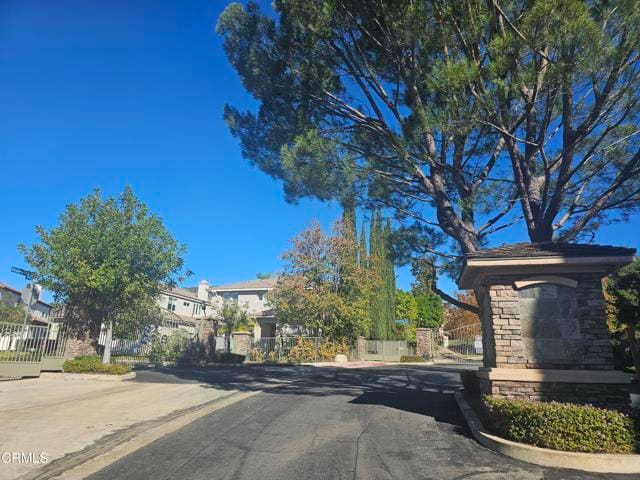 Foto del edificio - 7454 Chanteclair Ct