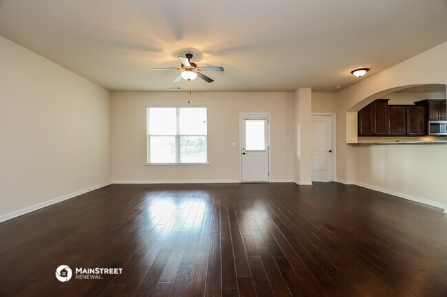 Building Photo - 569 Smoky Mountains Dr